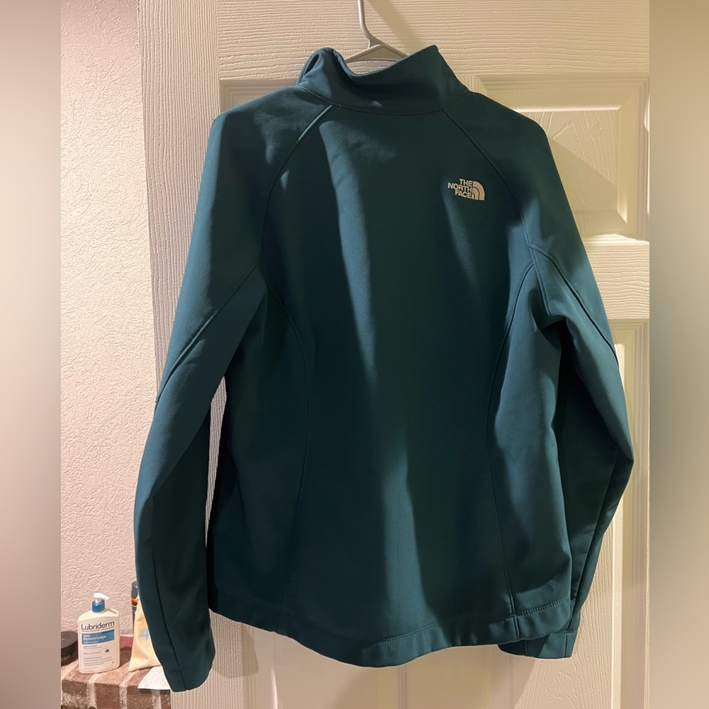 The North Face Jacket in Dark Teal - Picture 4 of 4